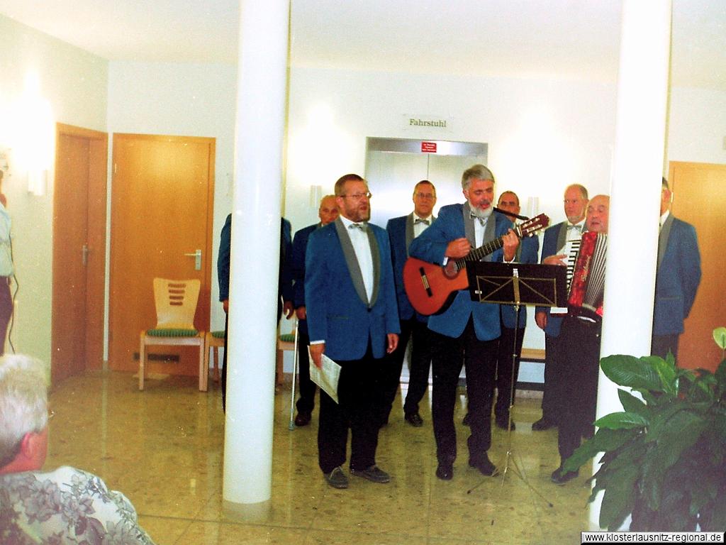 2002-10-5_Gesangsverein 3